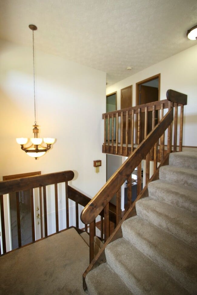 Photo - Lovely 3 Bedroom Home in Bayshore!