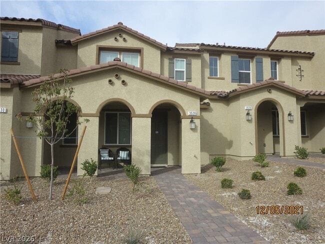 Building Photo - 3528 Punta Tersiva Ln