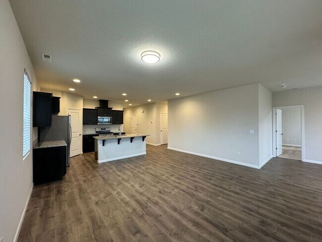 Photo - 5012 49th Ave NE