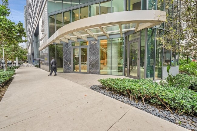 Building Photo - 1000 Brickell Plaza Unit 3914