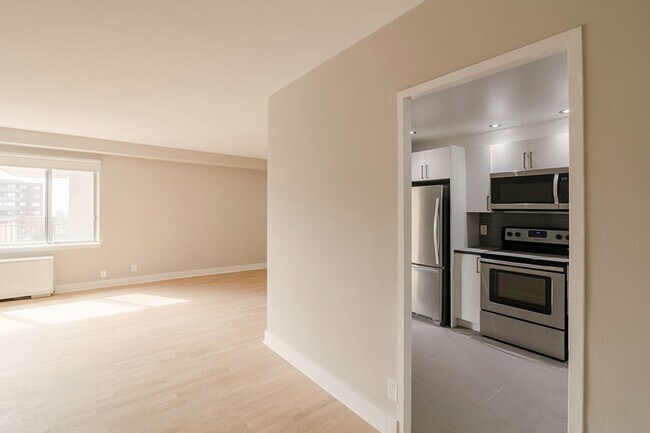 Photo - 4555 Av. Bonavista Unit 808