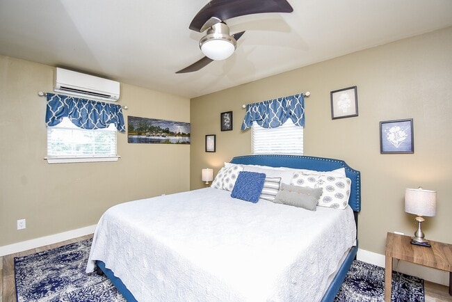 330 Dixie Dr