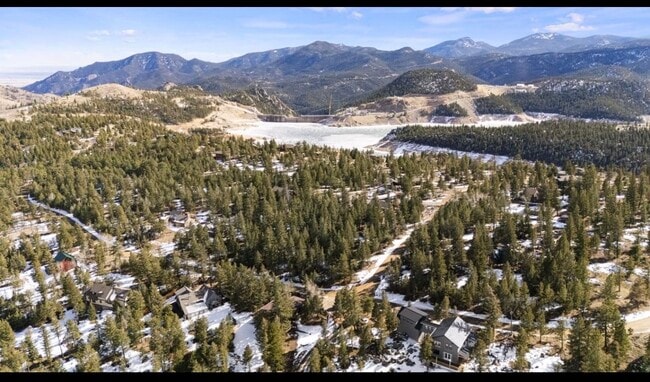 Photo - 838 Lakeshore Dr