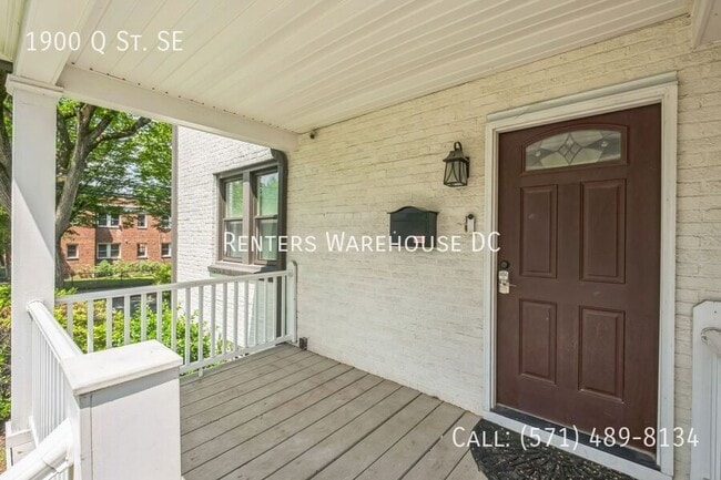 Photo - 1900 Q St SE