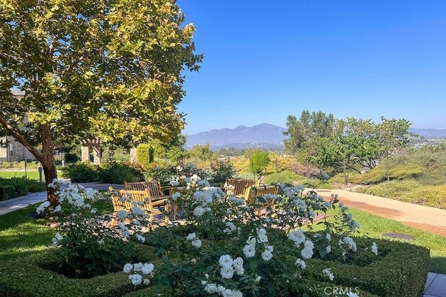 Building Photo - 84 Meridian Dr