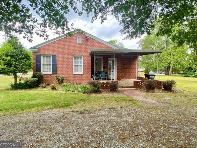 Photo - 44 W Howell St