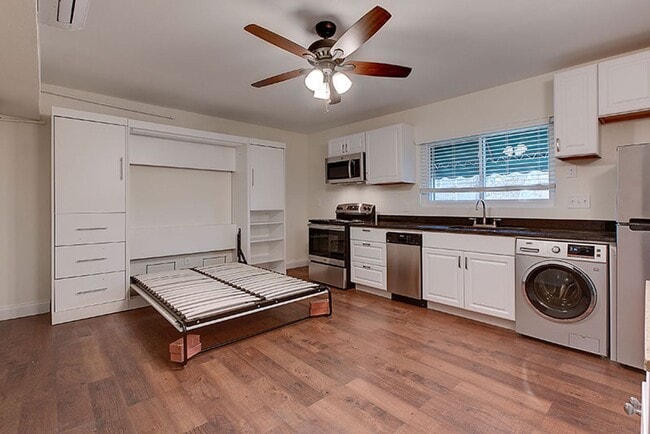 Photo - Park Avenue 215