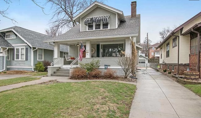 Updated 2-Story with Finished Basement & F... - Updated 2-Story with Finished Basement & F... House