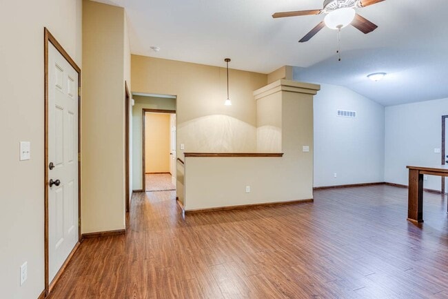 Photo - 406 N Colorado Ave