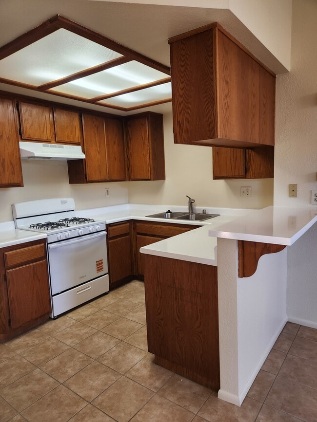 Building Photo - 9502 Walker St Unit 4 Rental