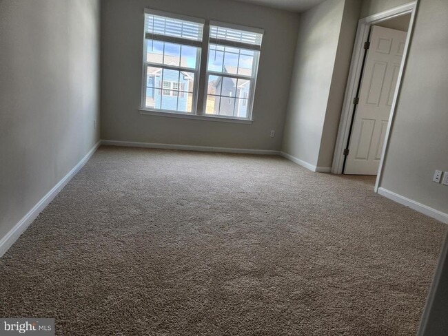 Photo - 212 Caterpillar Dr