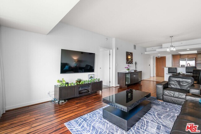 Photo - 13700 Marina Pointe Dr Unit 510