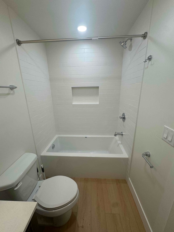 Photo - 887 N 1500 W