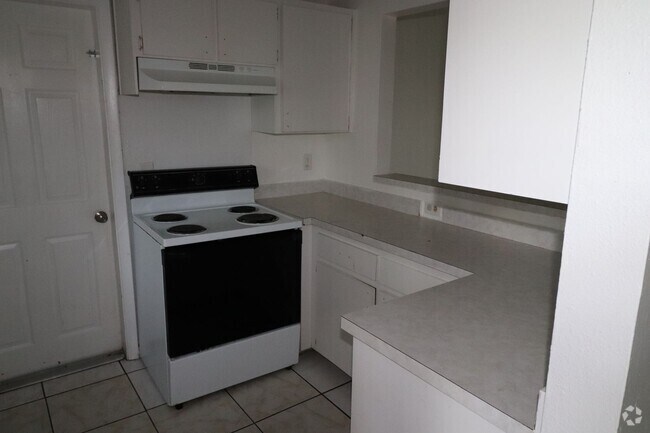 Building Photo - 727 Lucaya Dr Unit 727 Lucaya Rental