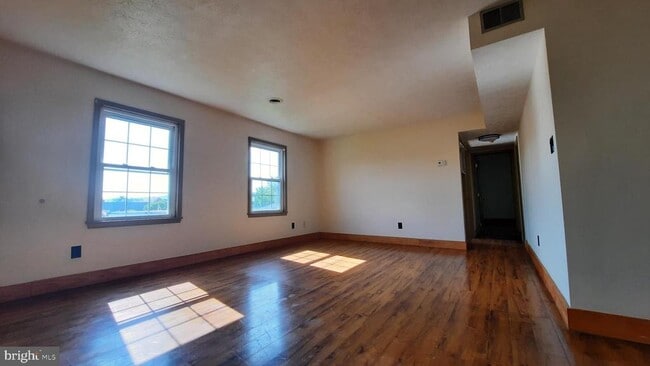 Photo - 1416 1416 N Shenandoah Ave Unit 8