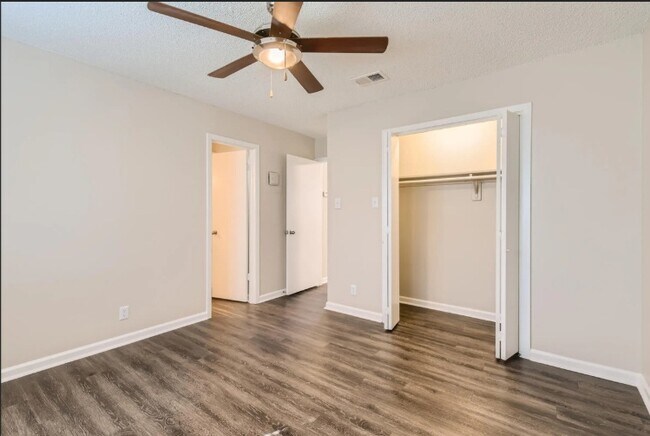 Photo - 8605 Shoal Creek Blvd Unit 217