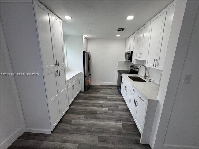 Photo - 5611 SW 38th St