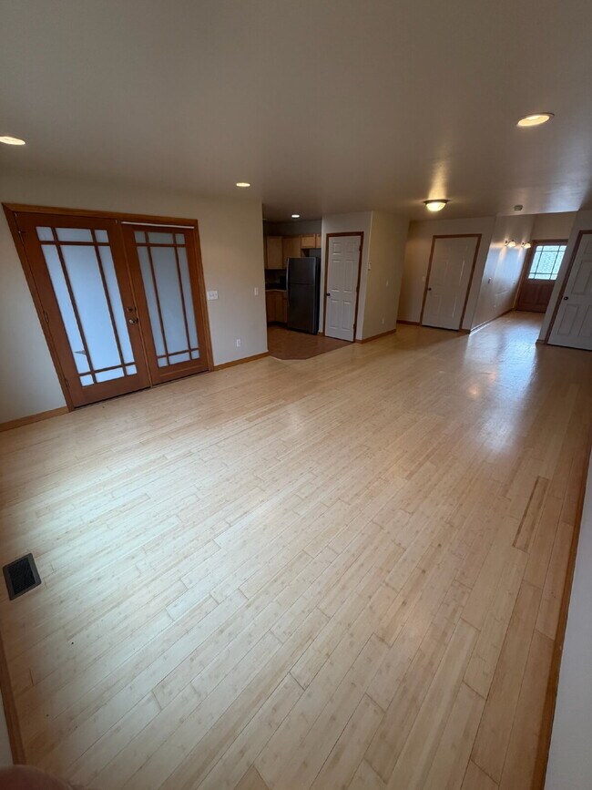 Photo - 1460 Juniper St