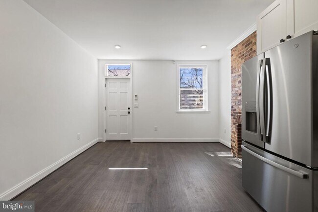 Photo - 1008 Boyd St
