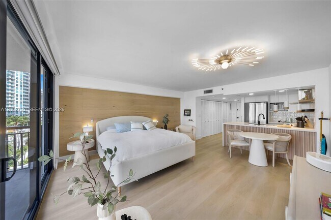 Photo - 540 Brickell Key Dr Unit 809