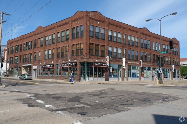 Photo - 523 Jackson St