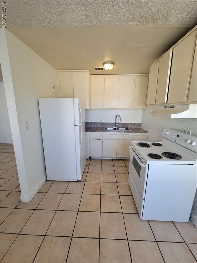 Photo - 908 N Jones Blvd Unit A