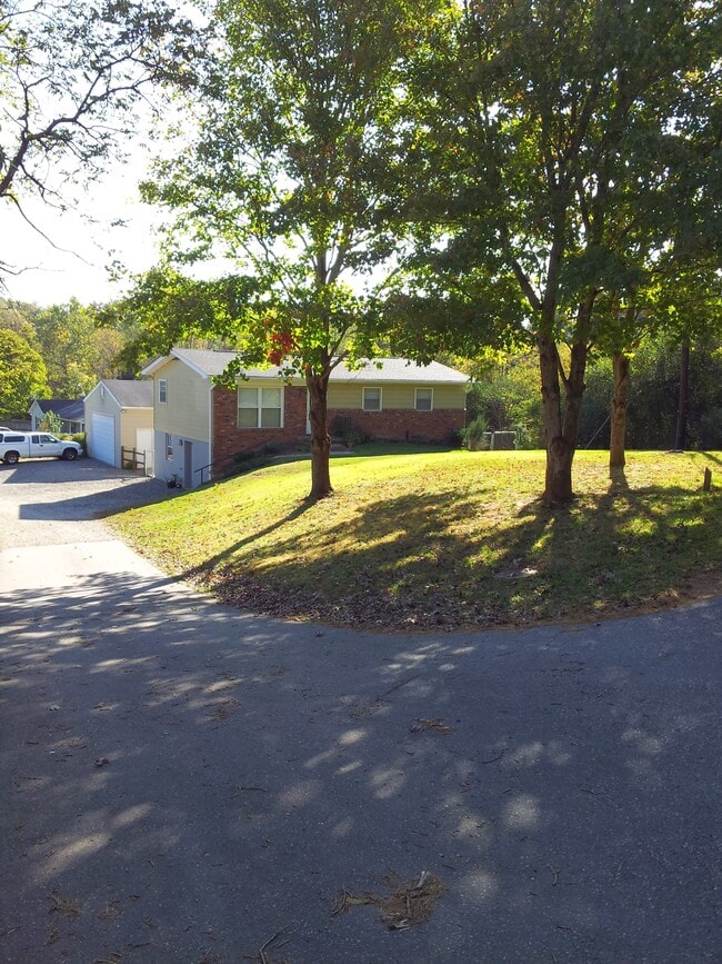 Photo - 26 Cedar Hill Rd