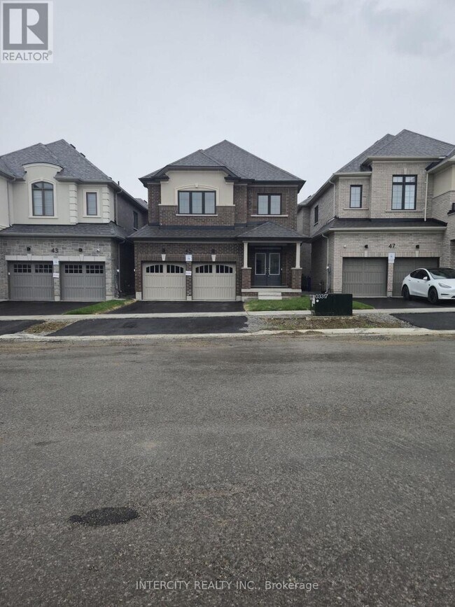 Photo - 45 Pembrook St