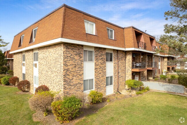 Photo - Steeple Hill Apartments