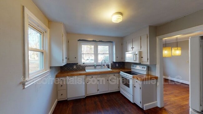 Photo - 38 Waters Ave