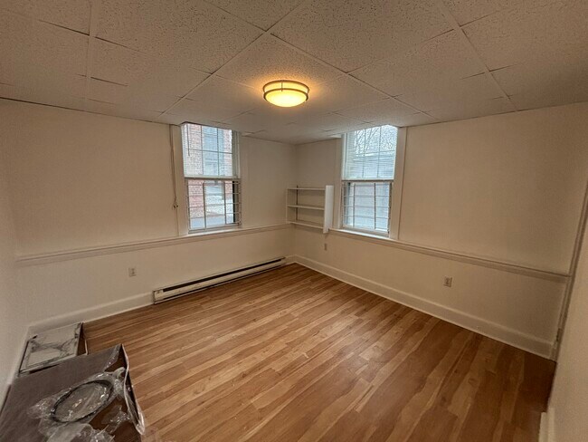 119 Freeman St Unit B