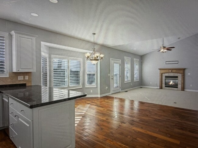 Photo - 352 Haven Crest Rd