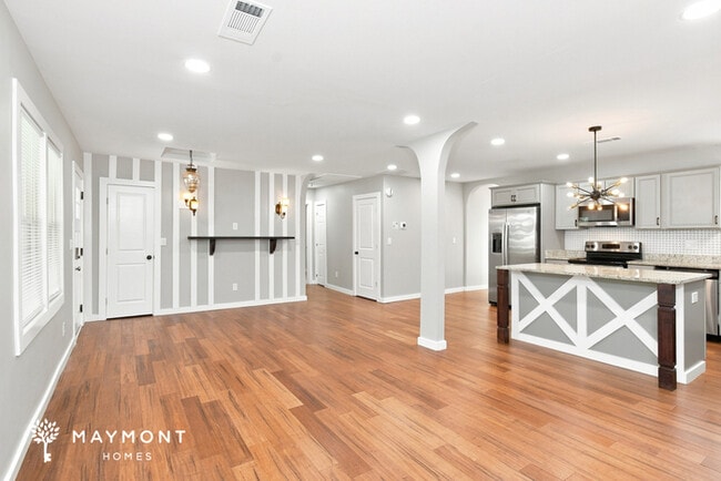 Photo - Spacious 4-Bedroom Decatur Home