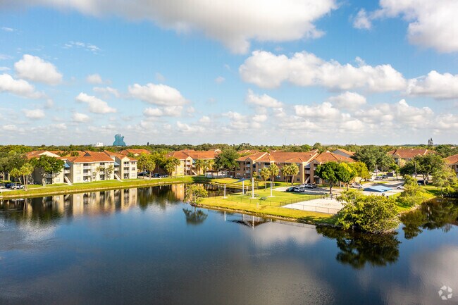 Photo - La Vue at Emerald Pointe Apartments