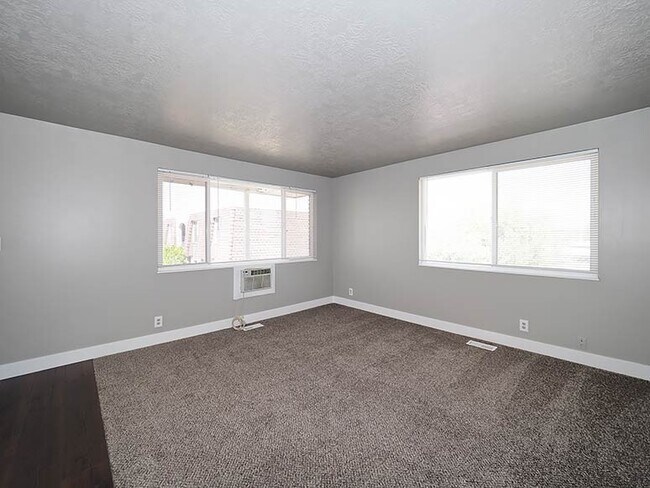 Photo - 3064 W Beaver Cir Unit D