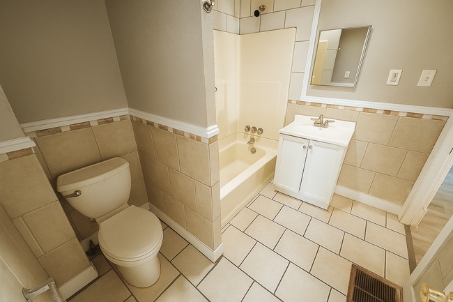 Photo - 321 Harlan St