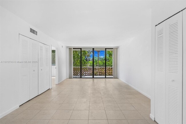 Photo - 4222 Inverrary Blvd Unit 4211