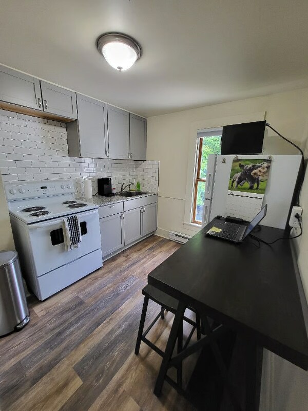 Photo - 423 Schuyler St Unidad 3