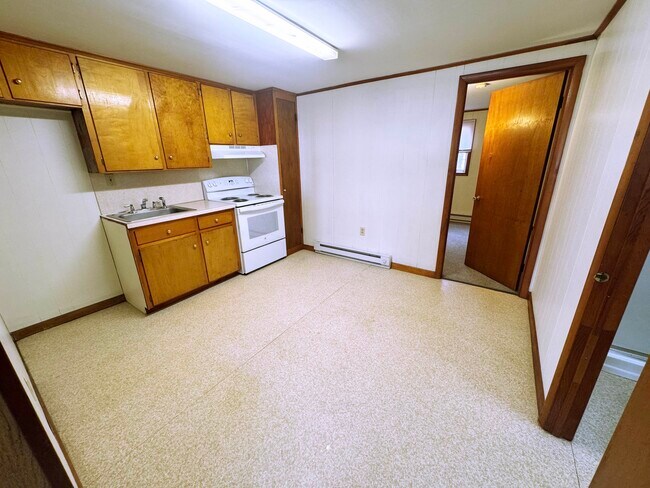 Photo - 19 Oakwood Dr Unit 19 Oakwood Drive