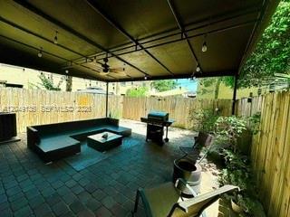 Photo - 16320 SW 71st Terrace