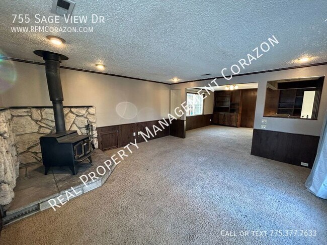 Photo - 755 Sage View Dr