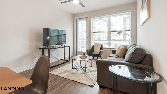 Photo - 15950 Chase Hill Blvd Unit 3301