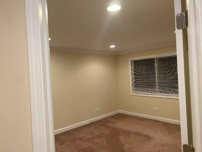 Photo - 5142 Fairview Ave Unit 11