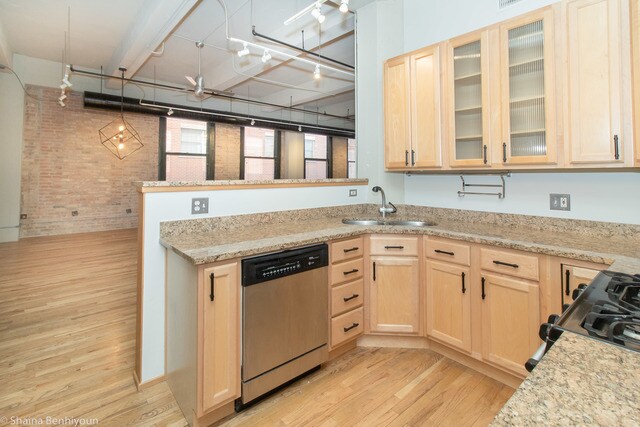 Photo - 1327 W Washington Blvd Unit 2a