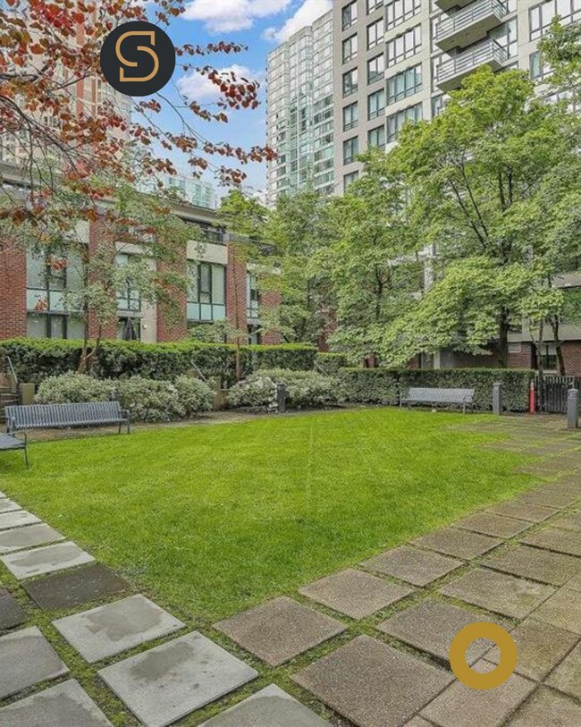 Photo - 928 Homer St Unit 1002