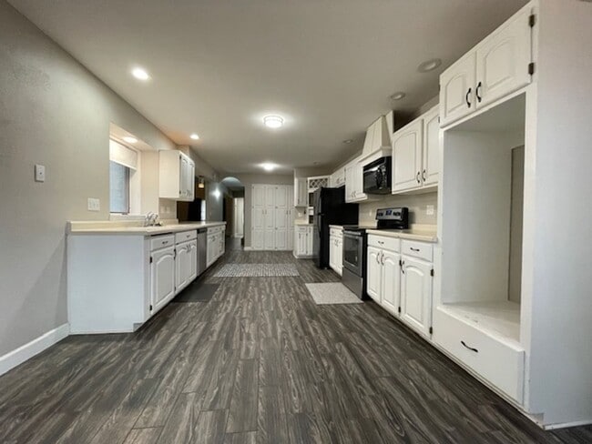 Photo - 5341 Bees Ln