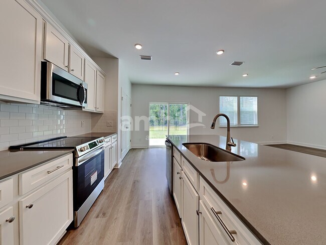 Photo - 171 Anthurium Dr