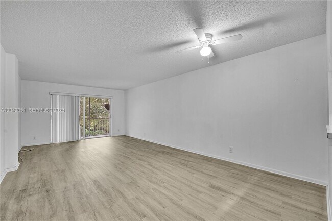 1200 NW 87th Ave Unit 410