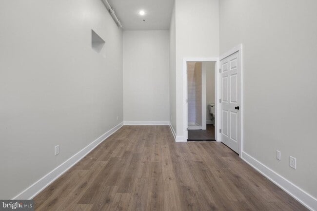 Photo - 223 S 45th St Unit 1F