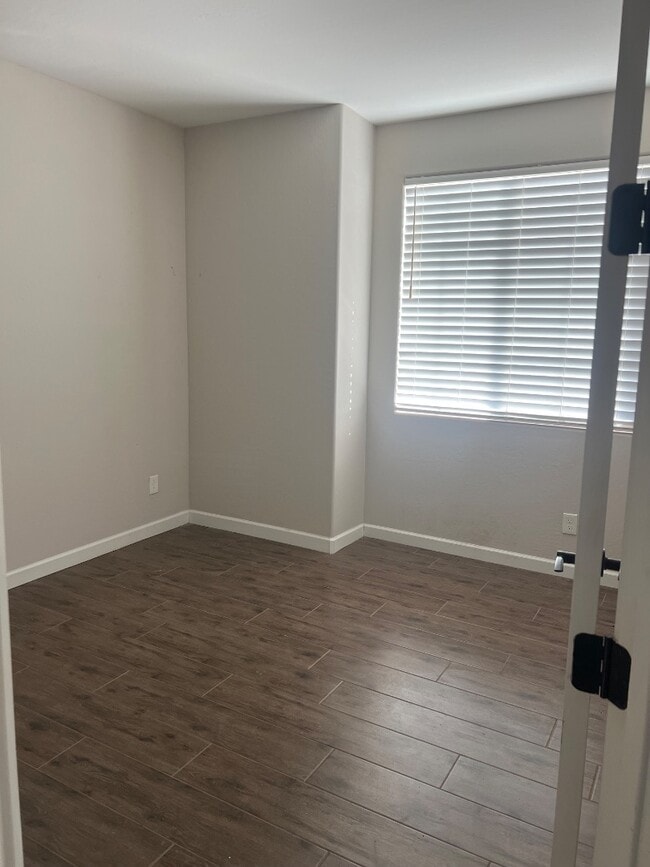 Photo - 28620 N 165th St